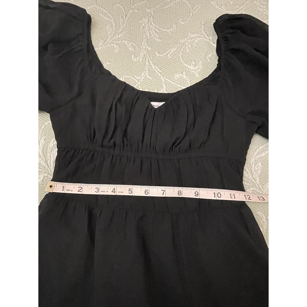 Hollister Dress Womens XS Black Puff Sleeve Smocked Babydoll Mini Ruffle Hem - Picture 12 of 16